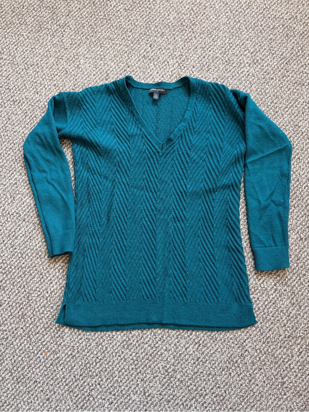 Banana Republic Teal Chevron V-Neck Sweater